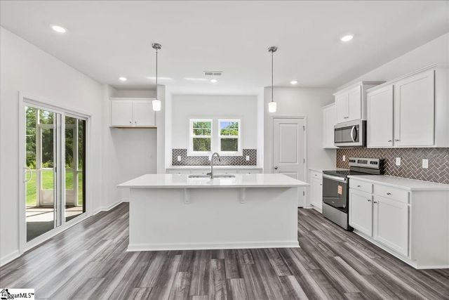 5091 Sunnycreek Drive, Boiling Springs, SC 29316