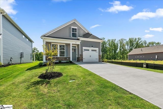 5091 Sunnycreek Drive, Boiling Springs, SC 29316