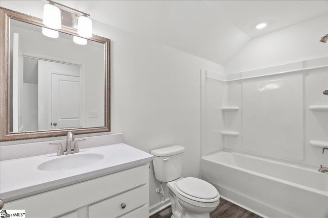 5091 Sunnycreek Drive, Boiling Springs, SC 29316