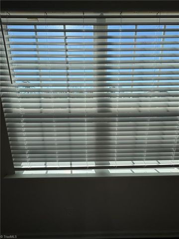 1842 Pheasant Trace Circle, Kernersville, NC 27284