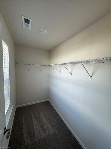 1842 Pheasant Trace Circle, Kernersville, NC 27284