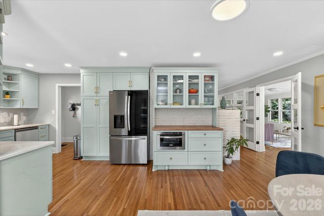 1031 Cutler Place, Charlotte, NC 28205