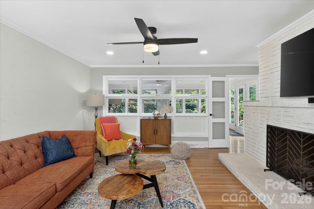 1031 Cutler Place, Charlotte, NC 28205