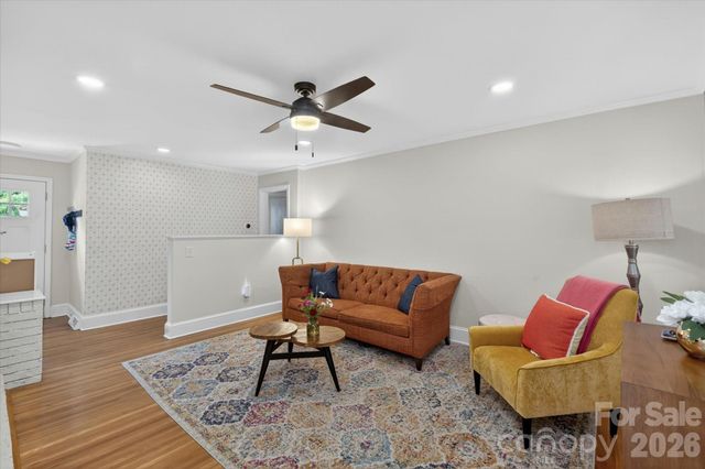 1031 Cutler Place, Charlotte, NC 28205