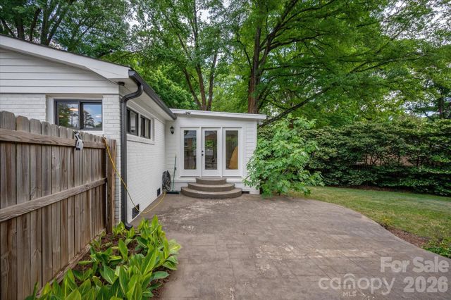 1031 Cutler Place, Charlotte, NC 28205