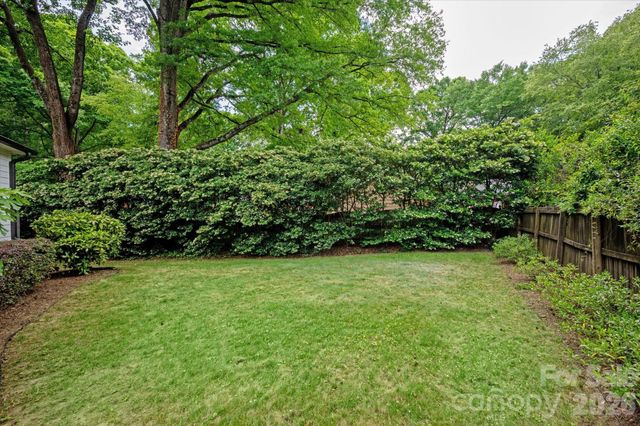 1031 Cutler Place, Charlotte, NC 28205