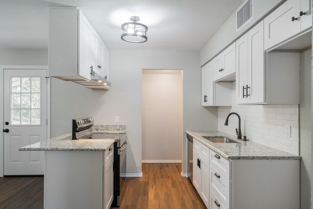 3604 Biscay Drive, Arlington, TX 76016