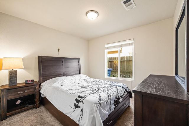 6503 E Dayton Avenue, Fresno, CA 93727