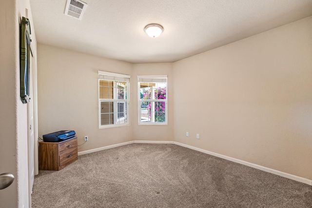 6503 E Dayton Avenue, Fresno, CA 93727