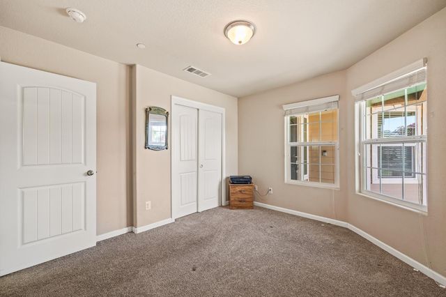 6503 E Dayton Avenue, Fresno, CA 93727