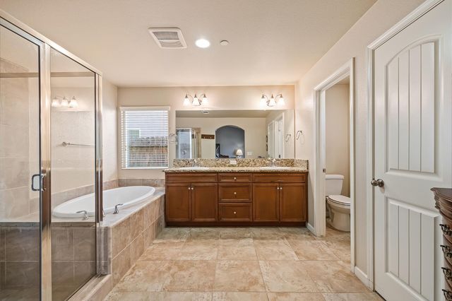 6503 E Dayton Avenue, Fresno, CA 93727