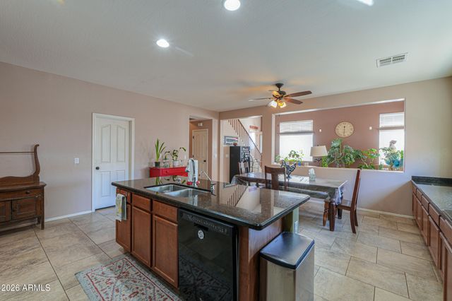 1766 N WILDFLOWER Lane, Casa Grande, AZ 85122