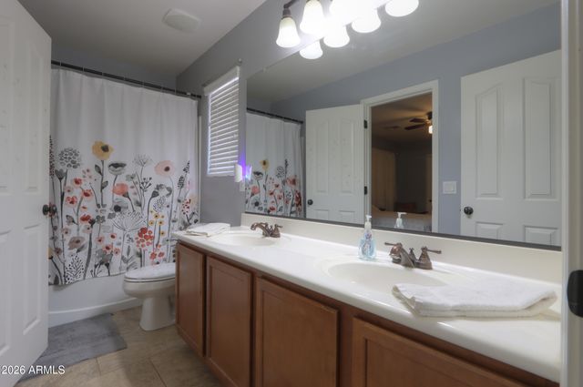 1766 N WILDFLOWER Lane, Casa Grande, AZ 85122