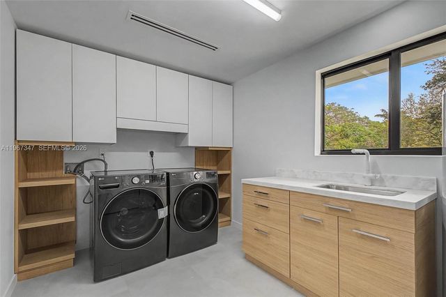 12940 SW 73rd Ave, Pinecrest, FL 33156