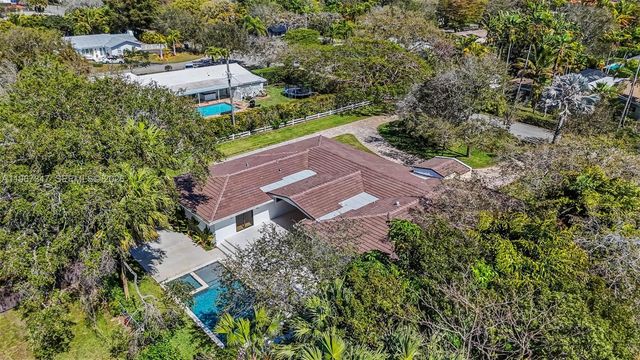 12940 SW 73rd Ave, Pinecrest, FL 33156