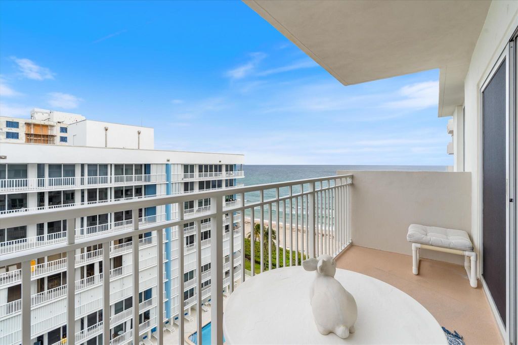 Image 15 of property listing at 3215 S Ocean Boulevard 906, Highland Beach, FL 33487