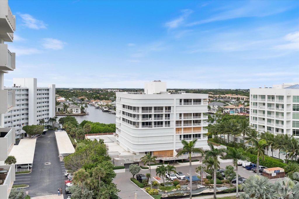 Image 16 of property listing at 3215 S Ocean Boulevard 906, Highland Beach, FL 33487