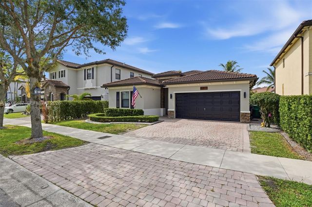 16572 SW 43rd Ln, Kendall, FL 33185