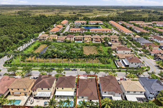 16572 SW 43rd Ln, Kendall, FL 33185