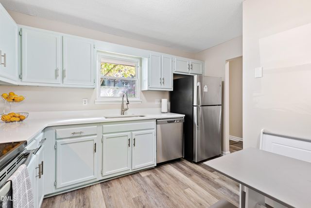 5748 3 Oaks Drive, Raleigh, NC 27612