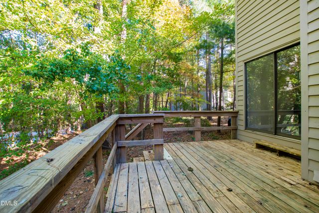 5748 3 Oaks Drive, Raleigh, NC 27612