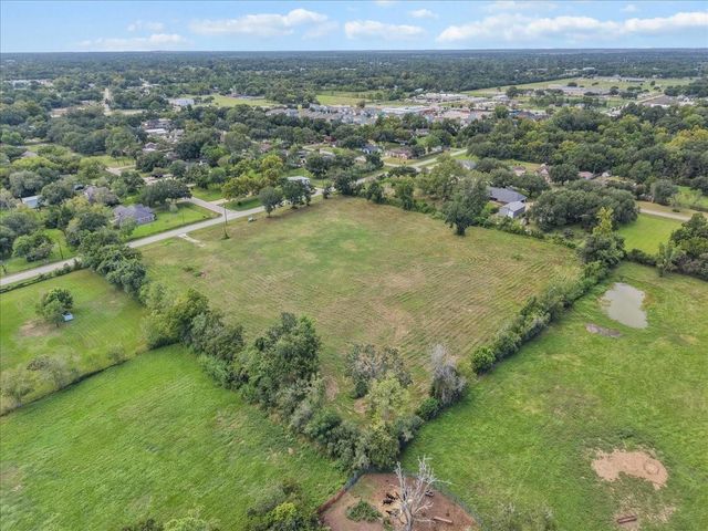 Lot 2 Avenue S, Santa Fe, TX 77510