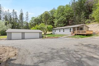 3995 E Evans Creek Road, Rogue River, OR 97537