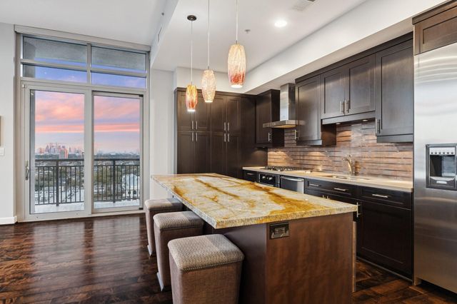 2207 Bancroft Street 1606, Houston, TX 77027