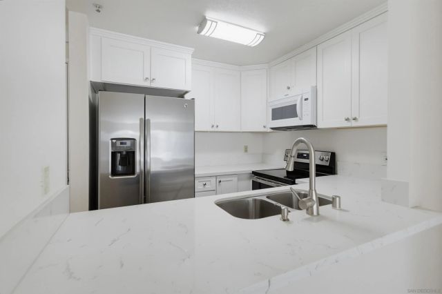 3550 Lebon Dr 6306, San Diego, CA 92122