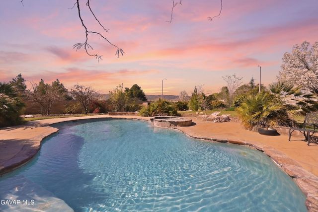 41861 Montallegro Street, Lancaster, CA 93536