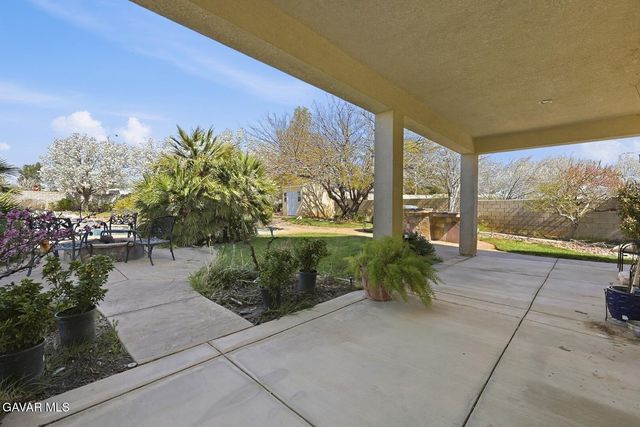 41861 Montallegro Street, Lancaster, CA 93536