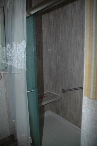 5300 Washington St F119, Hollywood, FL 33021