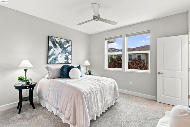 115 Maidenhair Ter, Sunnyvale, CA 94086