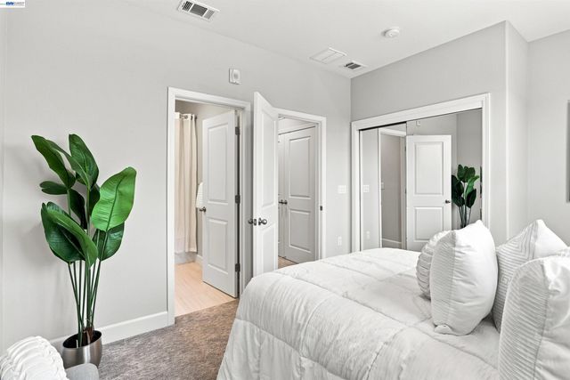 115 Maidenhair Ter, Sunnyvale, CA 94086