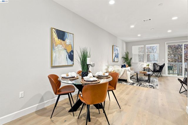 115 Maidenhair Ter, Sunnyvale, CA 94086