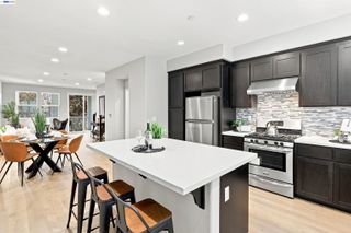 115 Maidenhair Ter, Sunnyvale, CA 94086