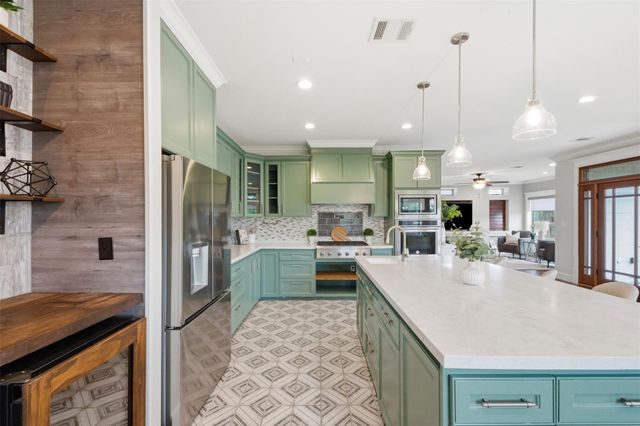 206 N Street, Houston, TX 77009