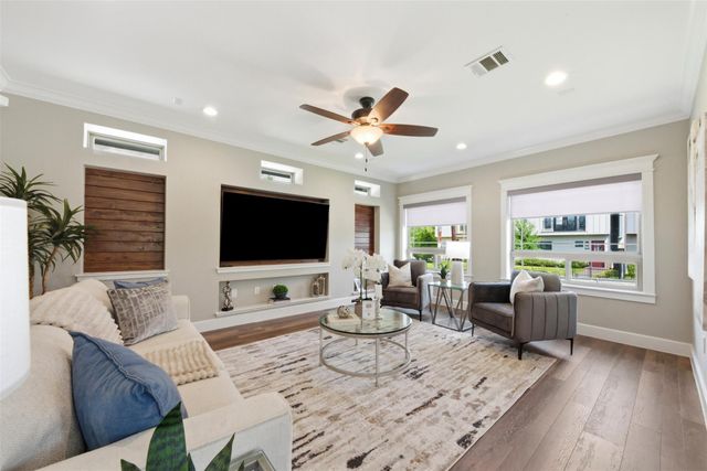 206 N Street, Houston, TX 77009