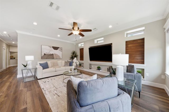 206 N Street, Houston, TX 77009