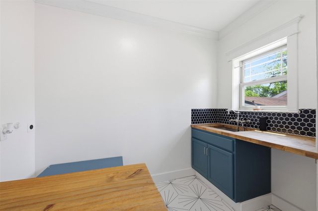 206 N Street, Houston, TX 77009