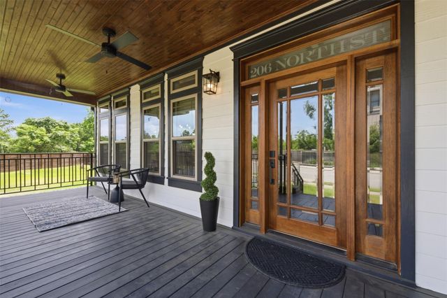 206 N Street, Houston, TX 77009