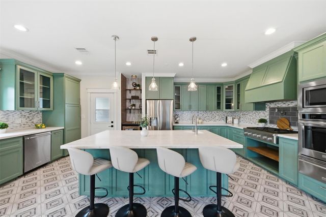 206 N Street, Houston, TX 77009