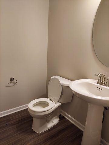 111 Jean Alyne Dotson Dr, La Vergne, TN 37086