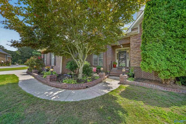 201 Chris Ryan Lane, Toney, AL 35773