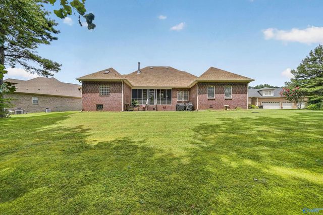 201 Chris Ryan Lane, Toney, AL 35773