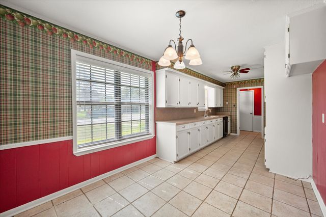 316 Mckinney Avenue, Corsicana, TX 75110