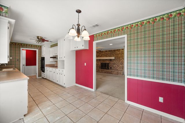 316 Mckinney Avenue, Corsicana, TX 75110