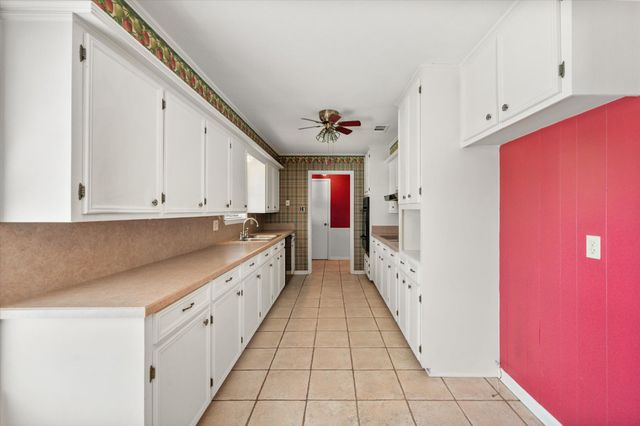 316 Mckinney Avenue, Corsicana, TX 75110