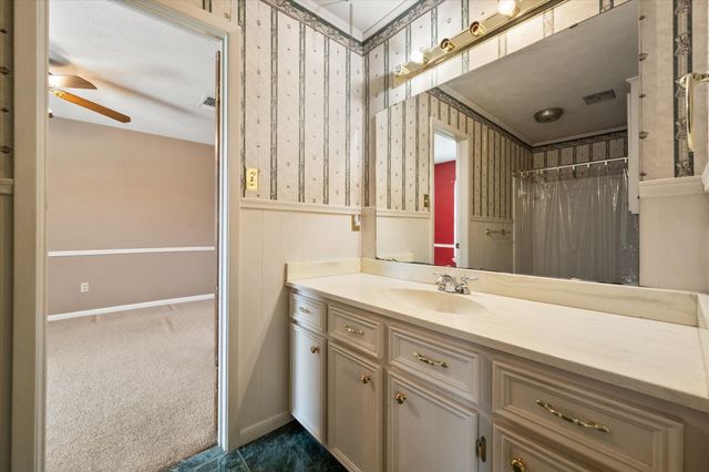 316 Mckinney Avenue, Corsicana, TX 75110