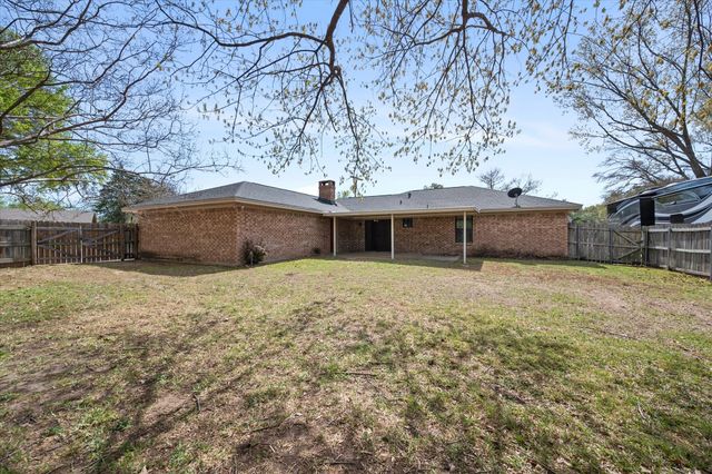 316 Mckinney Avenue, Corsicana, TX 75110
